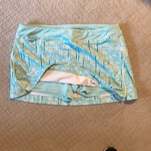 Tennis / running/ pickleball skirt - aqua blue geometric pattern size large
